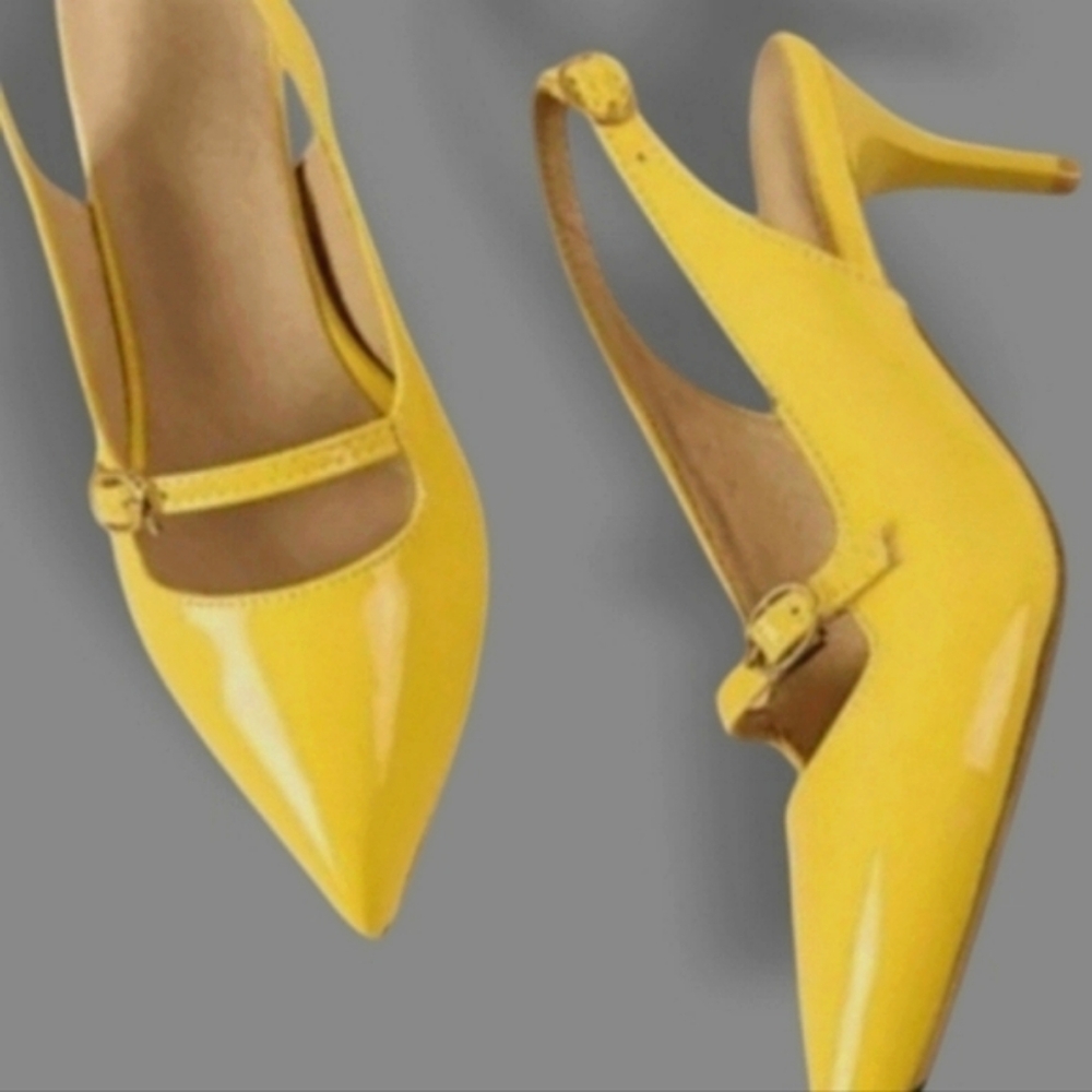🛑BOGO 🆕Chic "Walking On Sunshine" Kitten Heel Patent Slingback Shoe